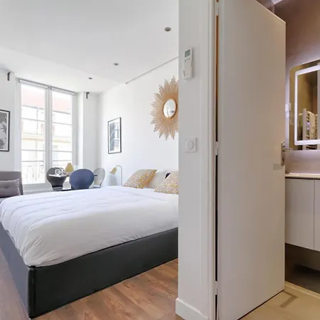 Tbs 313 - Elegant Near Marais District شقة باريس